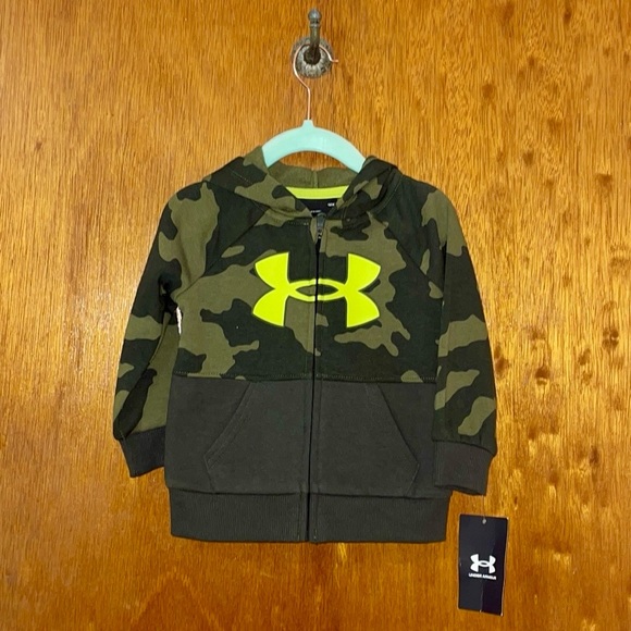 Under Armour Other - Under Armour Sweater and Sweatpants